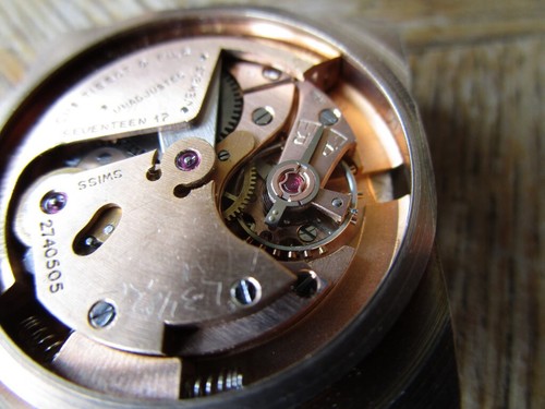 Vintage TISSOT Automatic Bumper Movement Cal. 28.5-1. For Parts. - Picture 9 of 10