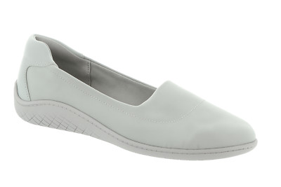 Easy Spirit Women's Gift2 Ballet Flats Light Gray Size 6 Comfort Slip-On Shoe