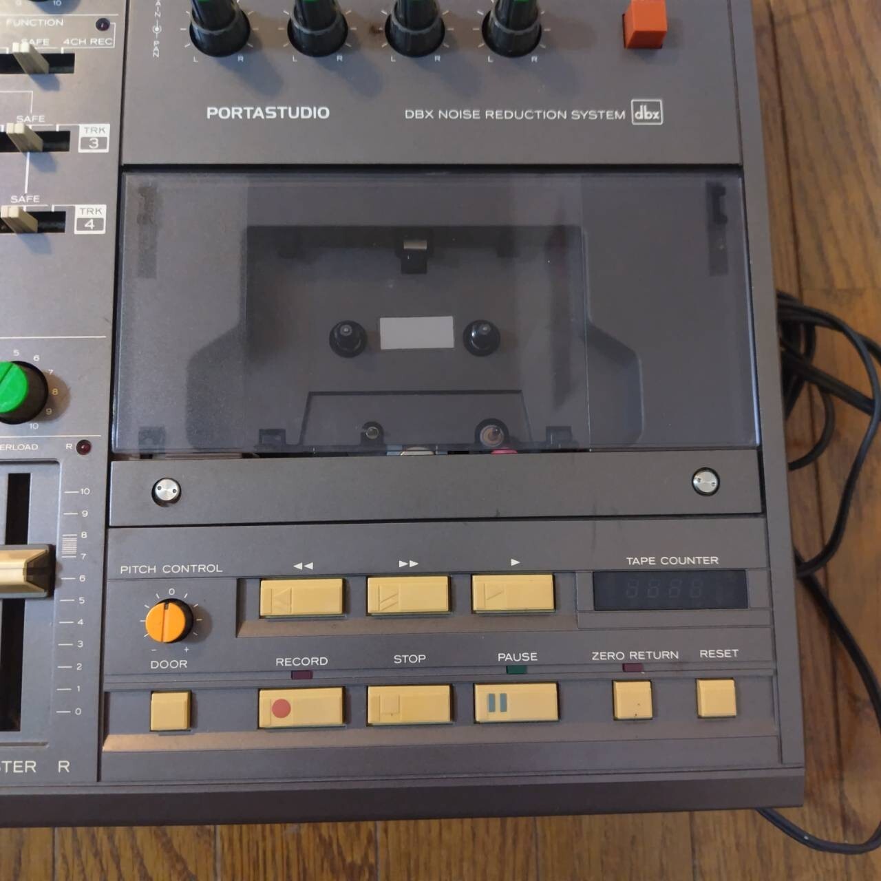 TEAC　244 PORTASTUDIO　カセットマルチトラックレコーダー Teac TASCAM PORTASTUDIO 244 カセットMTR