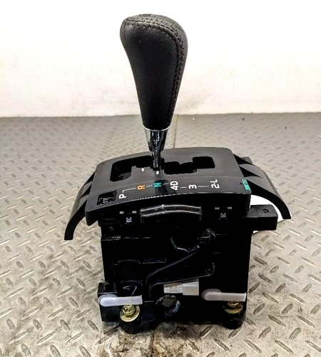 2005-2015 Toyota Tacoma Automatic Floor Gear Shift Assembly OEM 1 Month Warranty Foto 3 de 4