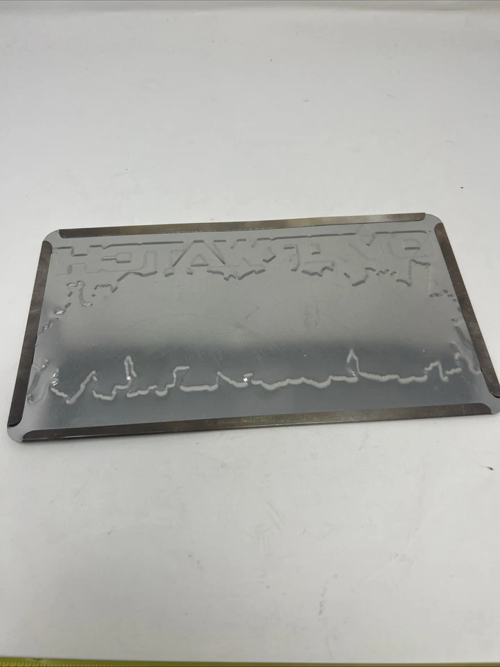 Placa de licencia de arte metálico coleccionable Overwatch (pedido anticipado exclusivo de Best Buy) Foto 3 de 4