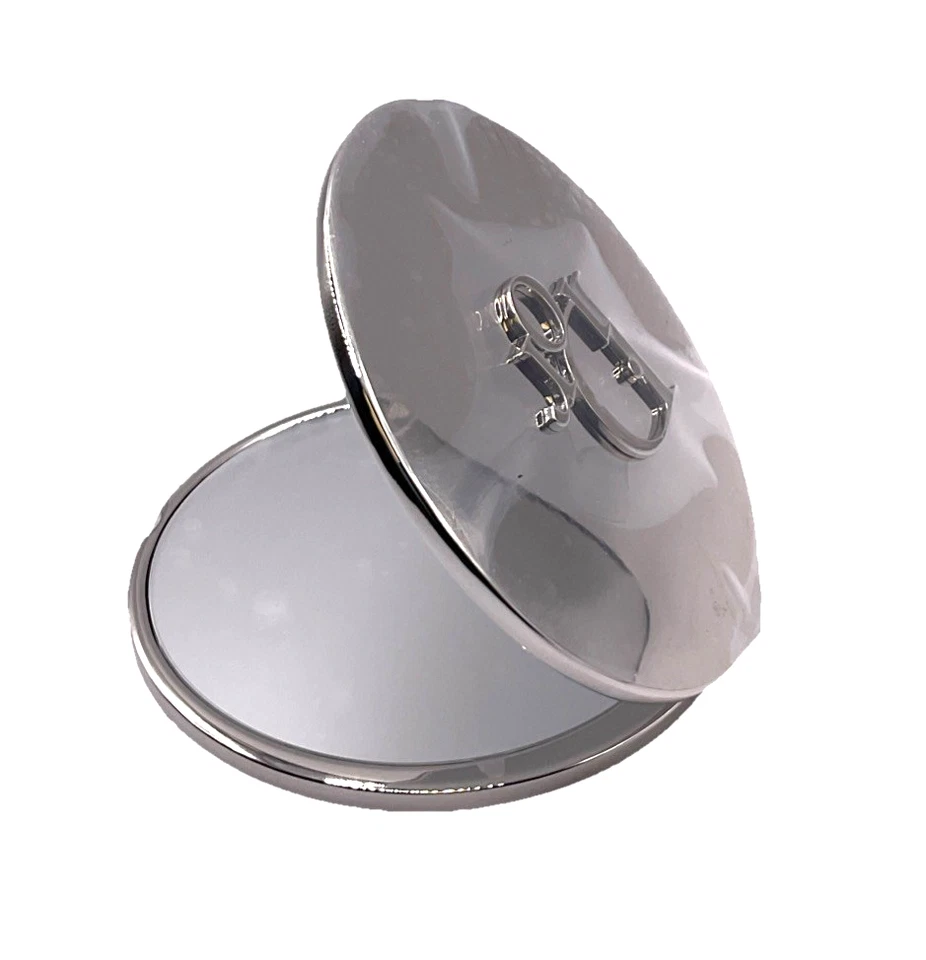 Espejo Compacto DIOR Plateado de Japón Novedad Espejos Dobles NUEVO Regalo de Lujo Foto 2 de 4