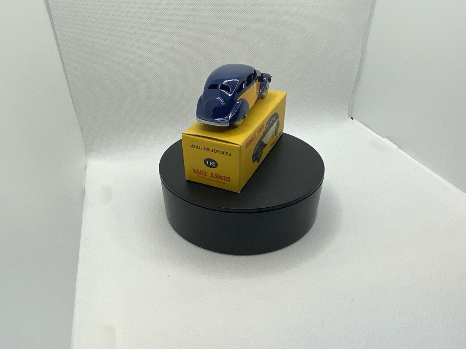 Picture 3 of 6