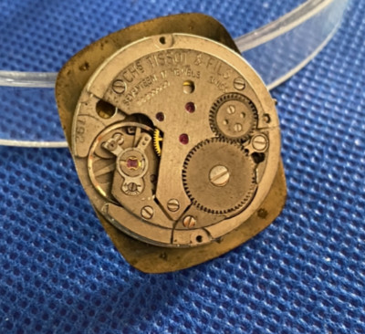 Original TISSOT STYLIST 792 manual winding movement running  & dial (1C/6736)