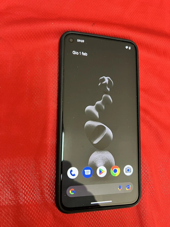 Google Pixel 5 · 128GB, foto 1 di 3