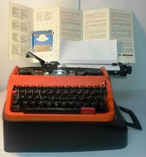 Vintage rare model retro portable typewriter UNDERWOOD 37 red made in Italy thumbnail