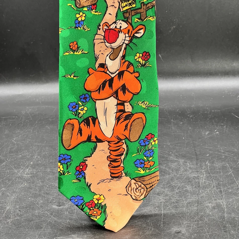 Галстук с тигровым вырезом 100% шелк магазин Disney винтажный редкий кролик сад Пух Канга - Изображение 2 из 4
