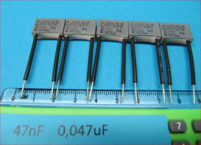 Entstör Kondensator  X2  275V,  47n   0,047uF,   kein PME271M  auch  LED