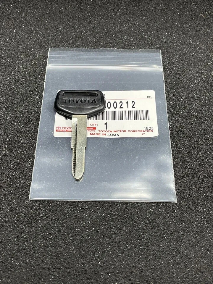 NUEVO 83 - 89 TOYOTA CELICA GT GTS MASTER LLAVE SIN CORTAR EN BLANCO OEM Foto 2 de 2