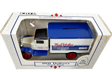 Collectible Ertl Die-Cast Bank 1931 True Value Delivery Truck ca. 1991 