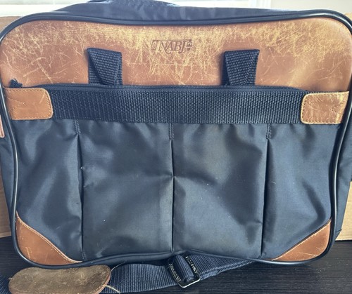 Passport Carry On Messenger Laptop Nylon Leather Briefcase w/Shoulder Strap - Picture 2 of 15