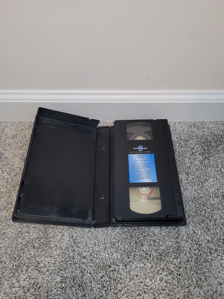 Babylon 5 The Collector's Edition VHS - Deathwalker & Believers - Image 4 of 4