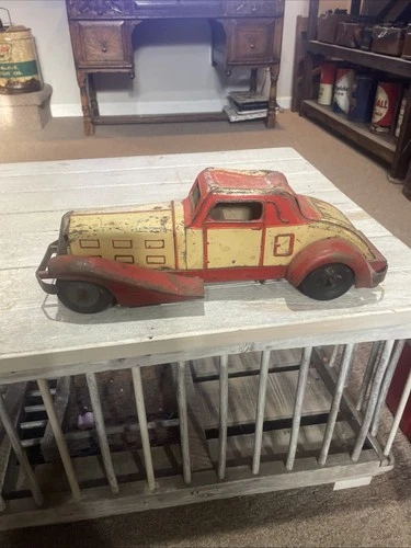 Antique Marx Wind Up Car
