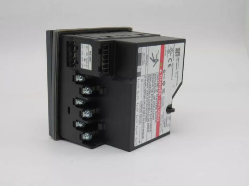 Schneider Electric PowerLogic METSEPM5100 Power Meter 90-450 VAC/100-300 VDC - Picture 9 of 10