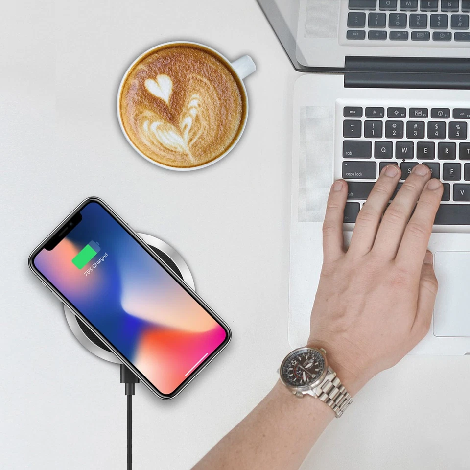 Cellet 10 Watt Wireless Charging Pad - Image 2 of 4