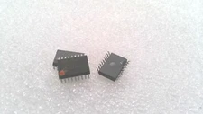 MICROCHIP TECHNOLOGIES PIC16C54C-04/SO MICROCONTROLLER IC, 18 PIN (LOT OF 42)