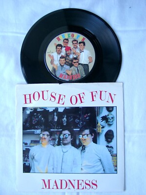MADNESS - House Of Fun 7'' - BUY 146 - 1982	UK