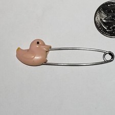 Vintage Pink Duck Diaper Pin Baby Diaper Safety Lock