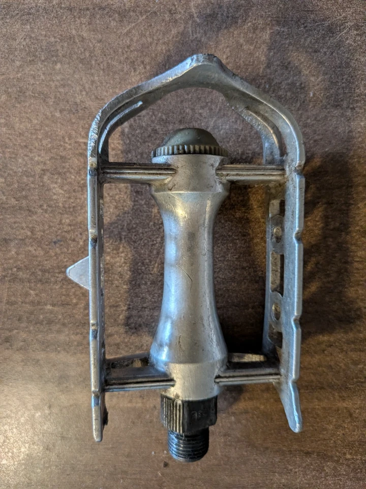 Pair of Antique Vintage Aluminum Racing Road Bike Pedals - Image 4 of 4