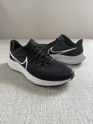 Nike Air Zoom Pegasus 39 Men's Size 9 Black White Athletic Shoes DH4071 001