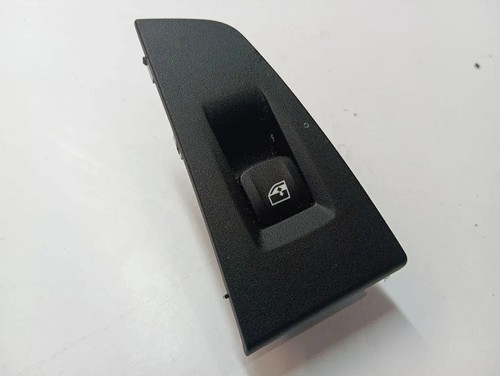 BMW 1 F20 Schalter für Fensterheber hinten links 7950756 1.60 Petrol 31152840