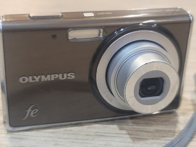 Olympus FE FE-4020 14.0MP Digital Camera - Warm gray for sale