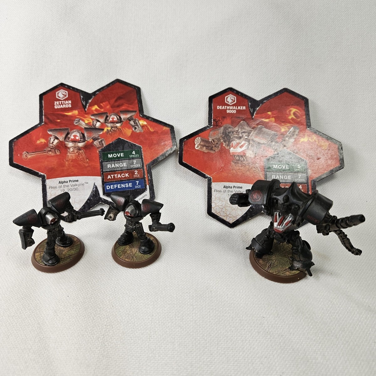 Heroscape Deathwalker 9000 & Zettian Guards w Cards Rise of the