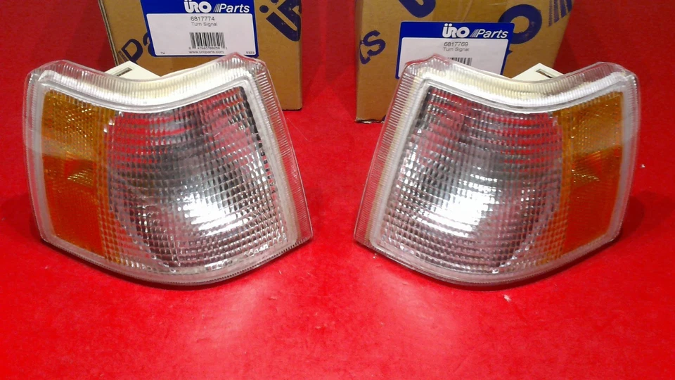 93-97 沃尔沃 850 转向信号前置套件 = 右侧和左侧 6817774 & 6817769 URO — 第 2/2 张图片