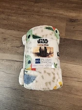 Star Wars Baby Yoda Grogu MANDALORIAN Throw Blanket 5' x 6 ft - The Big One M