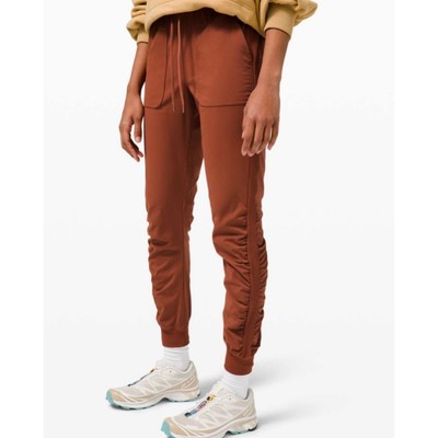Lululemon Women s Beyond the Studio Terracota Joggers Size 6 Pants 