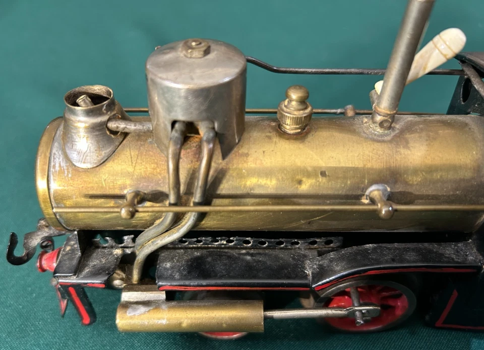 Schoenner 2-2-0  O gauge for the USA market. Good restoration candidate. - Image 4 of 4