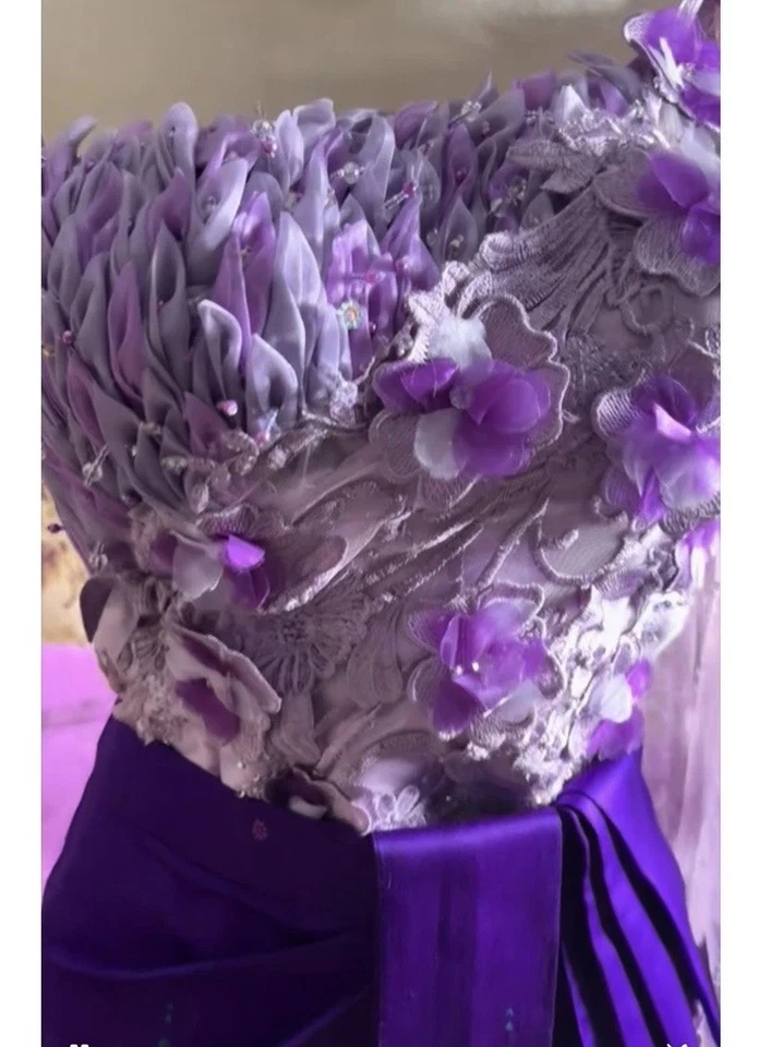 16 trajes tradicionales jemeres de boda o dulces  Foto 3 de 4