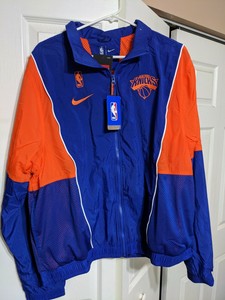 knicks tracksuit