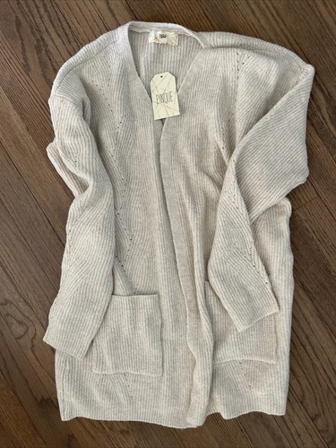 Cardigan: Pinque Double Pocket Cardigan 