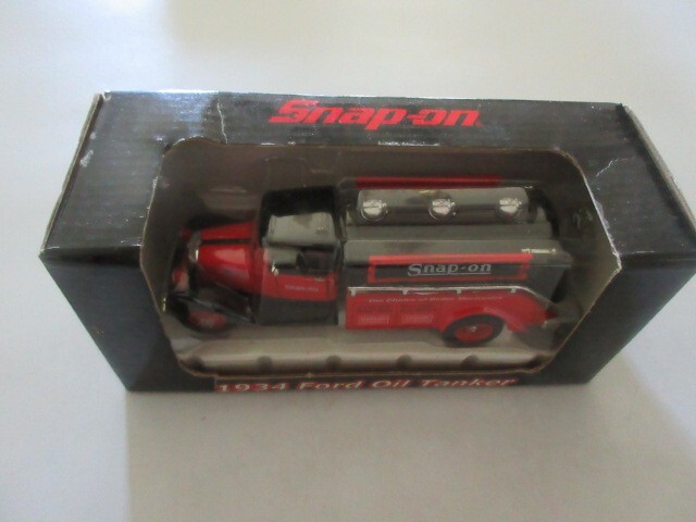 1934 Ford Oil Tanker SNAP ON 1/43 scale | eBay