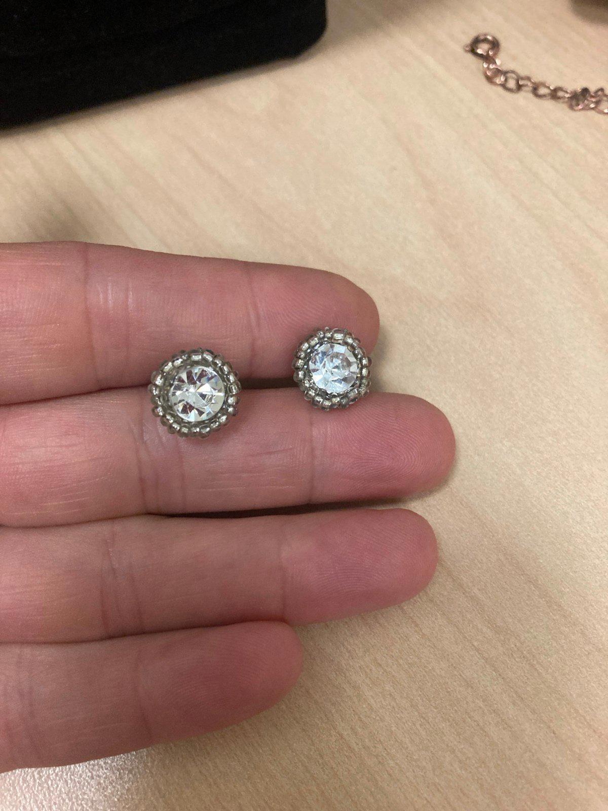 Rhinestone stud statement earrings. - image 1