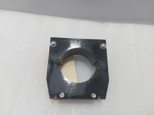 Transformador de corriente Cutler Hammer D60LT7 Ser.A2 600V.MAX - Imagen 7 de 11