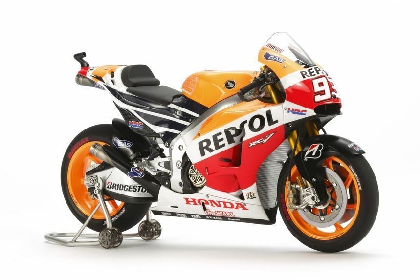 Tamiya Honda 14130 Motorcycle - Red