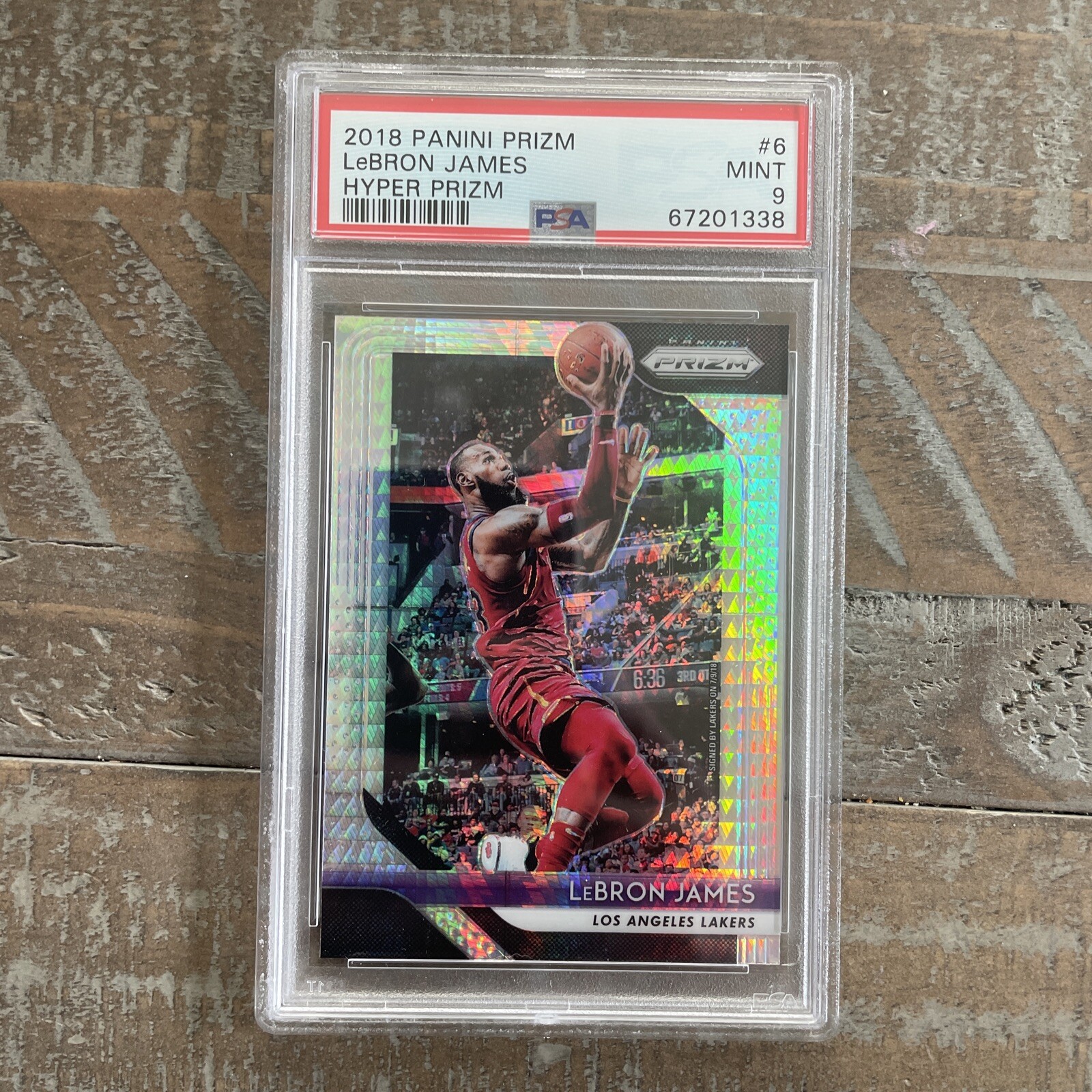 2018 Panini Prizm LeBron James Hyper Prizm PSA 9
