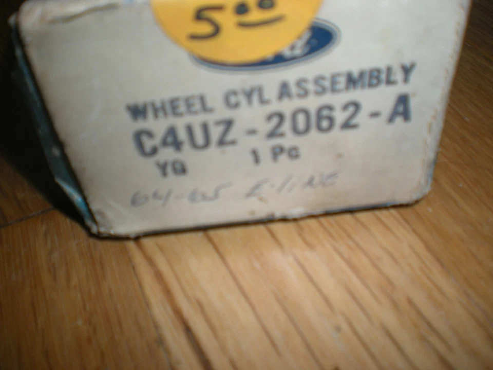 Nuevo de Lote Antiguo Ford E100 E250 E350 1964 1965 Cilindro de Freno Delantero Asy LH C4UZ-2062-A Foto 3 de 3