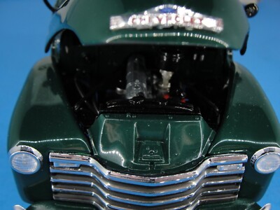 1953 Chevrolet Pickup Green 1:24 Scale Diecast Replica Danbury