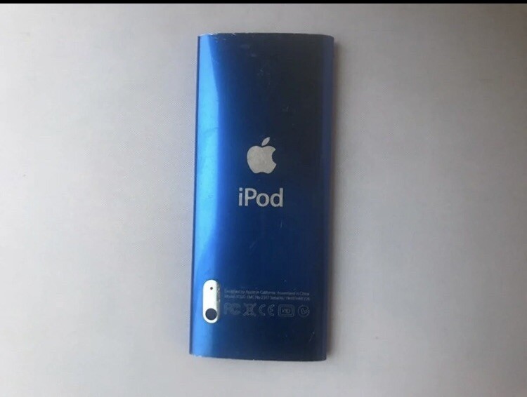 Apple iPod nano 5th Generation Blue (8GB) | eBay