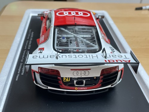 New Audi R8 Hitotsuyama Racing 1:18 Super GT300 2014 Spark Model - Picture 10 of 14