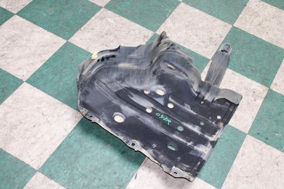 10-24 4 Runner 4.0L Gasoline Fuel Tank Shield Skid Plate Panel Unit Factory OEM - Image 2 of 4