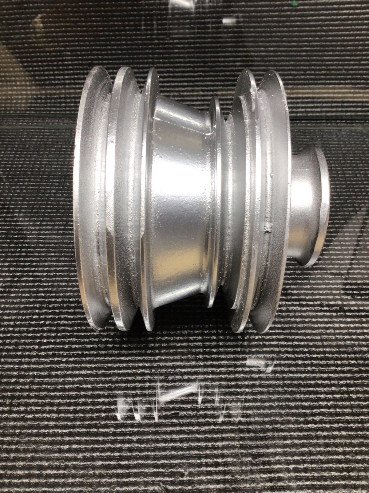 1966-80 Rolls Royce Silver Shadow Wraith II Pulley Assembly