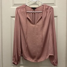 Women s Long Sleeves Banana Republic Blouse Size M Color Mauve