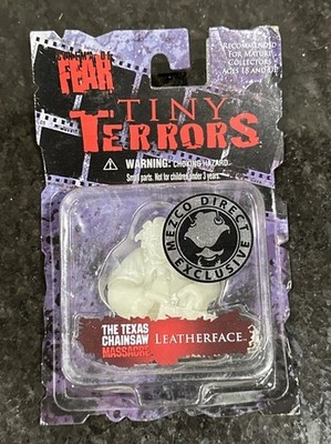 Mezco Direct Exclusive Tiny Terrors Texas Chainsaw Massacre Leatherface GITD