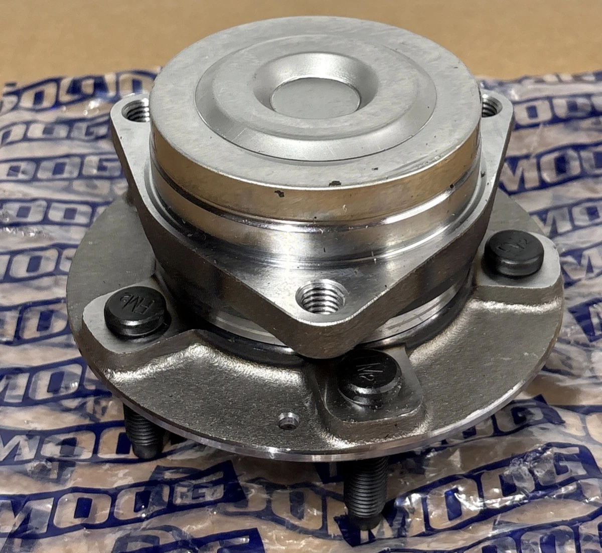 Moog Rear Wheel Bearing and Hub Assembly 512661 photo 4