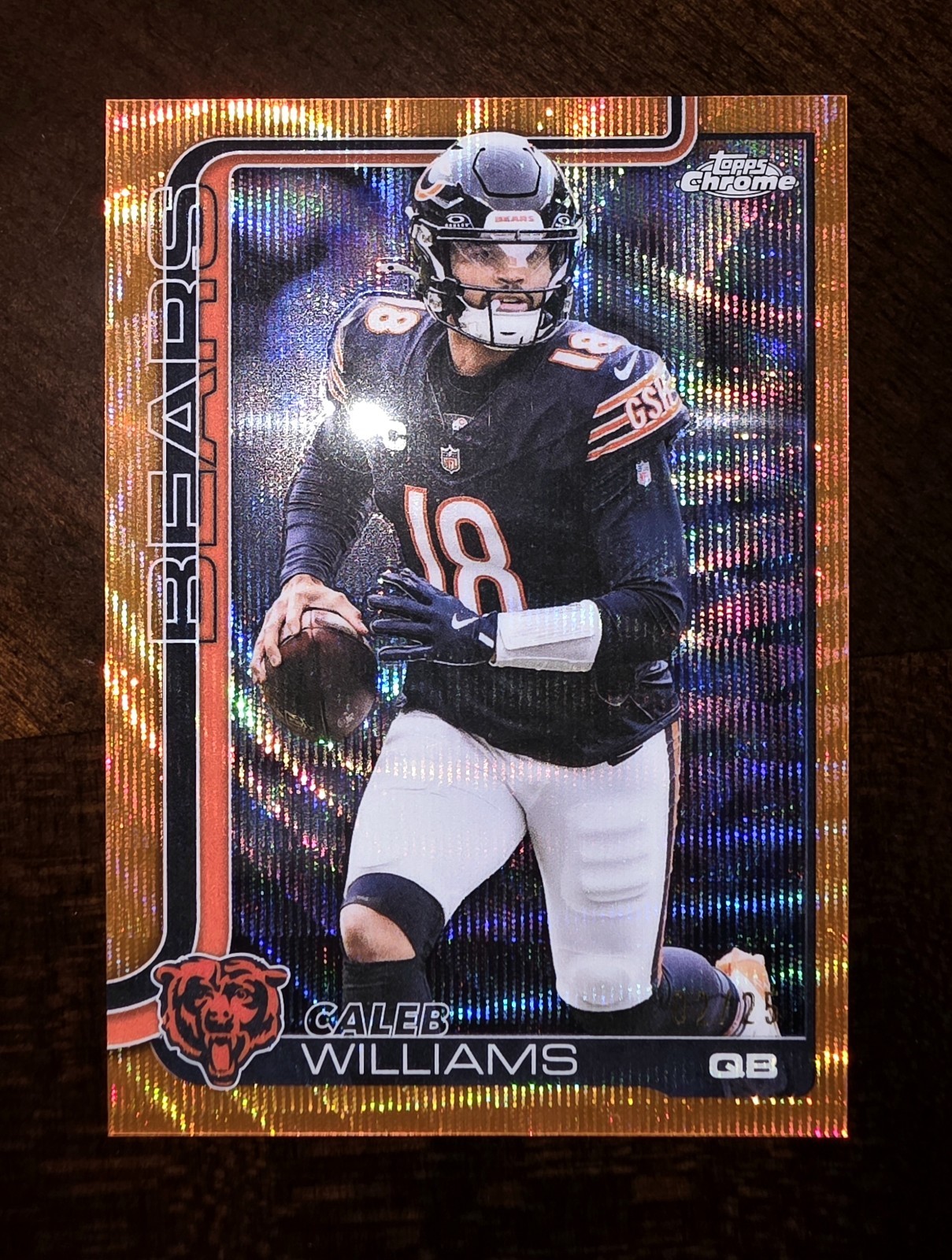 2025 Topps Chrome NFL Caleb Williams Orange Wave Refractor /25 #52 Color Match!