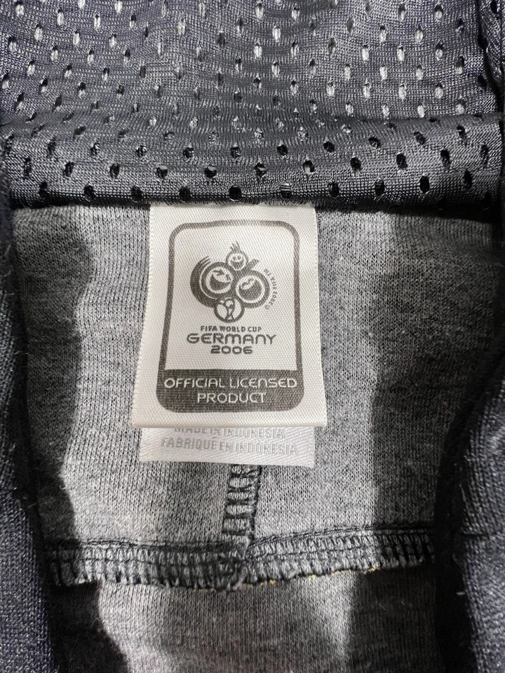 ADIDAS Womens S FIFA 2006 Germany Black Flag Logo Hoodie VTG Rare Soccer - Image 4 of 4